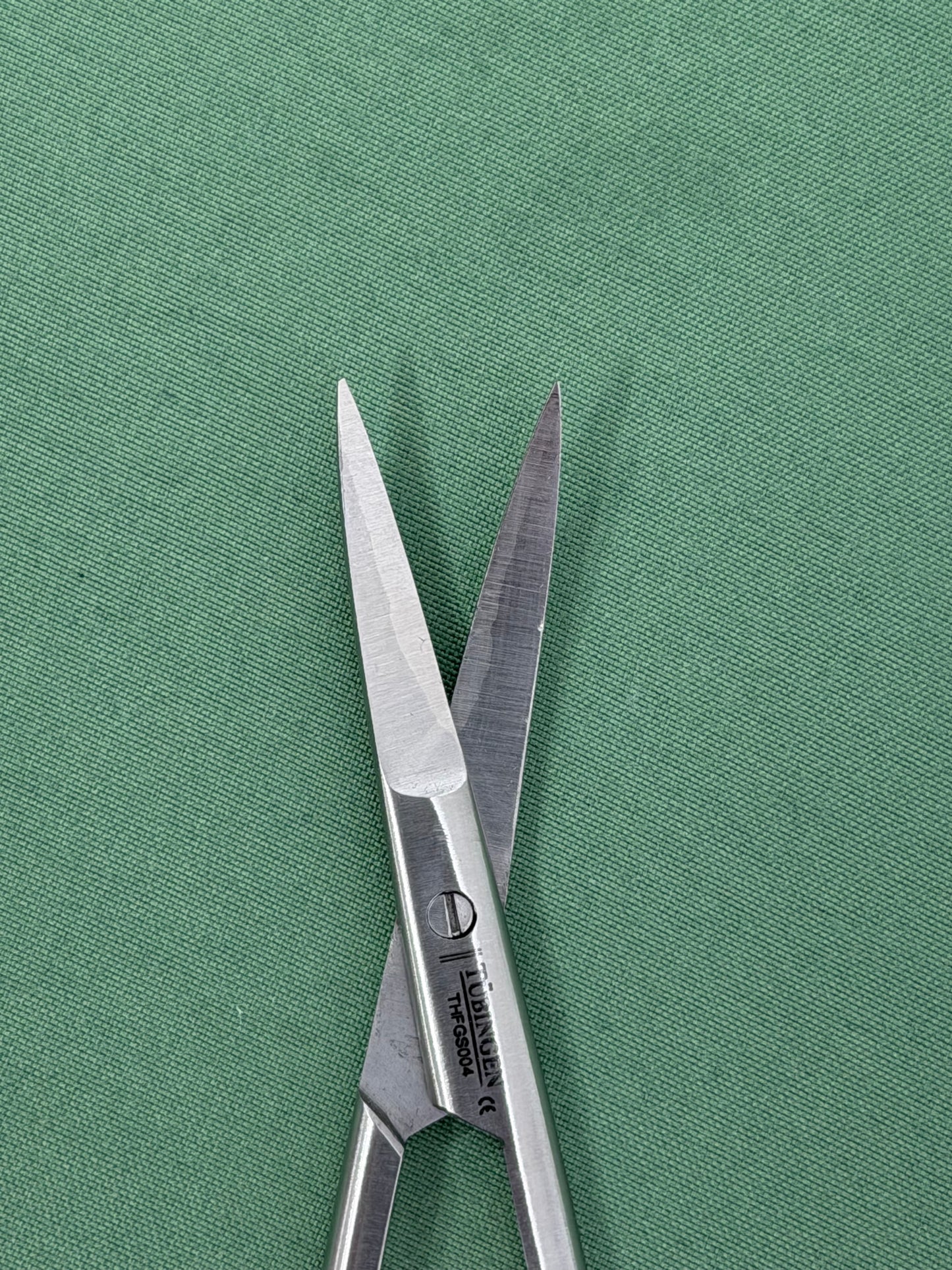 Tubingen Pro Gold plated iris Curved 11.5cm TC